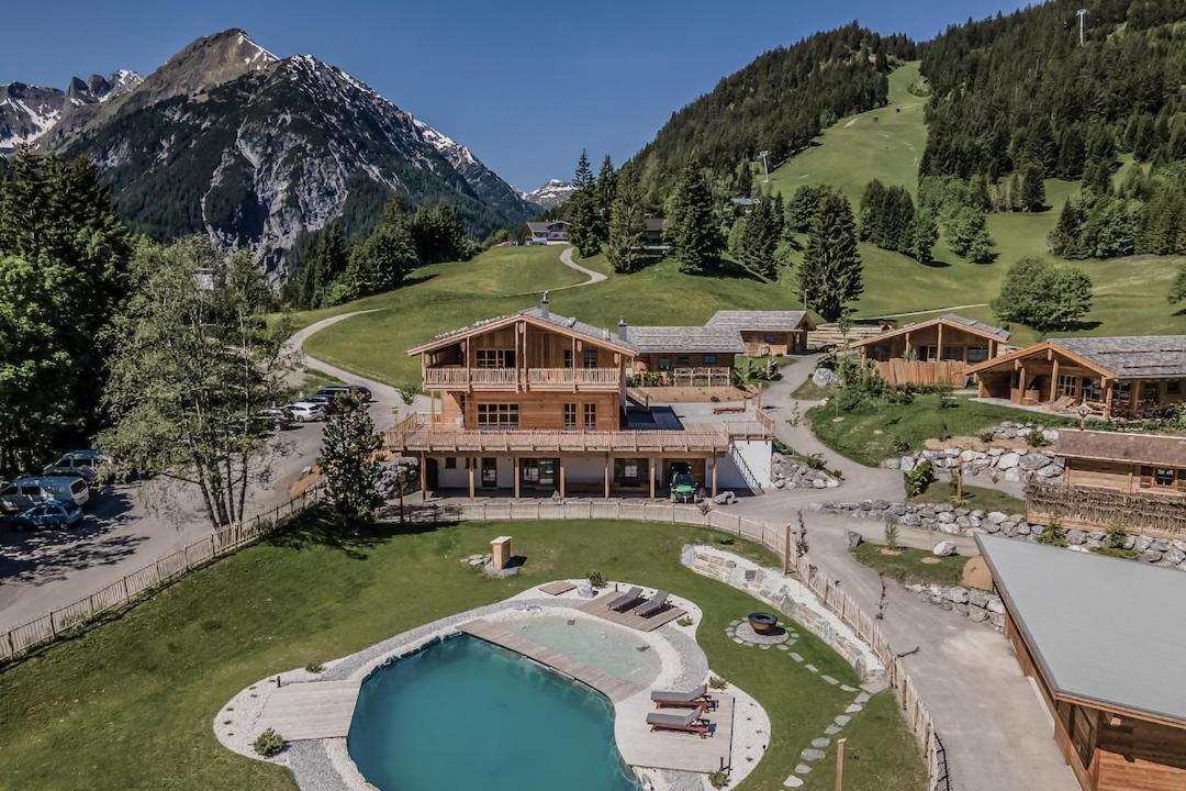 Benglerwald Berg Chaletdorf Bach  Kültér fotó